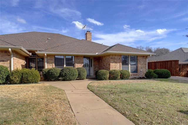 5207 Ledgestone Dr in Fort Worth, TX - Building Photo