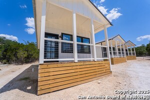 1225 Texas Oaks in Spring Branch, TX - Building Photo - Building Photo