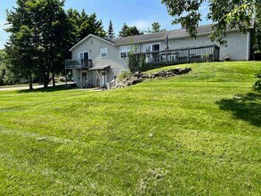 340 Spear St in South Burlington, VT - Building Photo - Building Photo