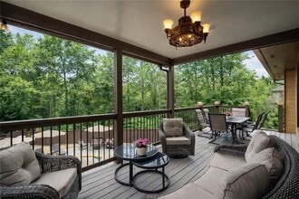 2408 Winter Garden Pl in Marietta, GA - Building Photo - Building Photo