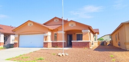 14345 Apache Point Dr in El Paso, TX - Building Photo - Building Photo
