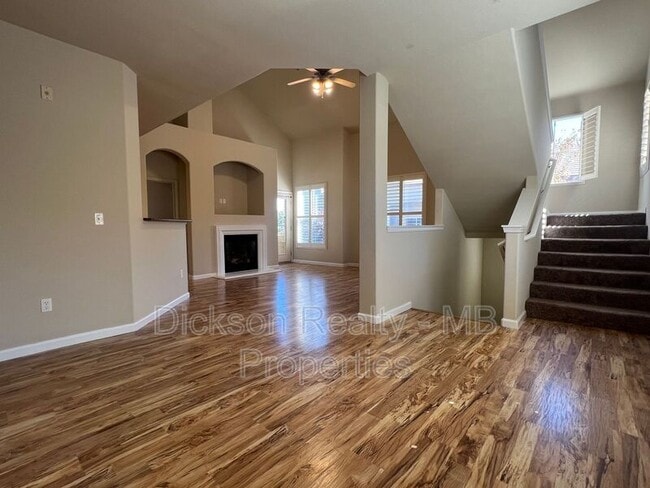 17000 Wedge Pkwy in Reno, NV - Building Photo - Building Photo