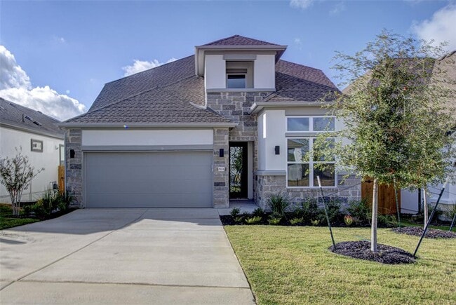 8604 Pine Muhly Dr in Lago Vista, TX - Building Photo - Building Photo