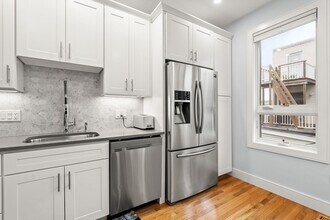 10 Grimes St in Boston, MA - Building Photo - Building Photo