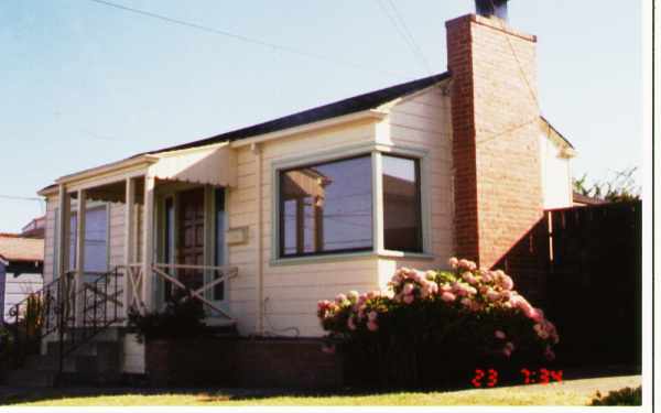 3028-3030 Carlson Blvd in El Cerrito, CA - Foto de edificio - Building Photo