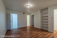 12905 Woodforest Blvd photo'