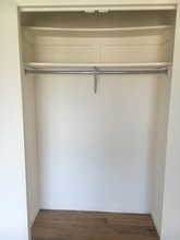 203 E 33rd St-Unit -21 in New York, NY - Building Photo - Building Photo