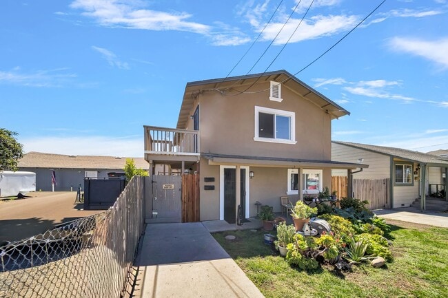205 California St in Suisun City, CA - Building Photo - Building Photo