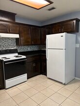 1406 Acme Ln, Unit 2 in Edinburg, TX - Building Photo - Building Photo