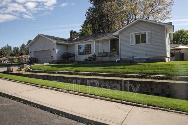 property at 8205 N General Lee Way