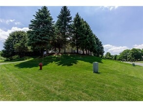 4830 Safari Pass in Eagan, MN - Building Photo - Building Photo