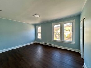 206-208-208 W Main St in Port Jervis, NY - Building Photo - Building Photo