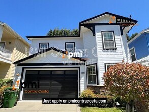 124 Molly Way in Walnut Creek, CA - Building Photo - Building Photo