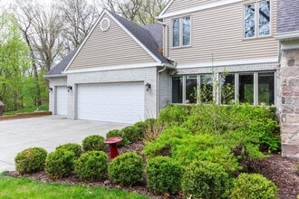 30705 Woodside Dr in Franklin, MI - Building Photo - Building Photo
