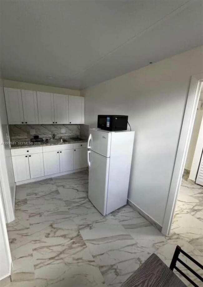 4721 Peters Rd in Plantation, FL - Building Photo - Building Photo