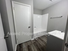 3216 Gleason Dr in Chattanooga, TN - Building Photo - Building Photo
