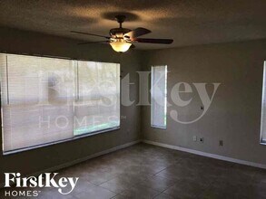 1175 Chambord Ct in Orlando, FL - Foto de edificio - Building Photo