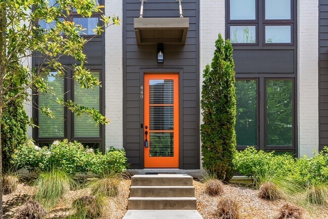 property at 449 Parkway Dr NE