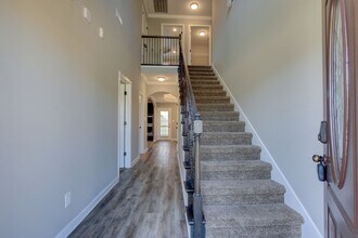 2022 Jackie Lorraine Drive in Clarksville, TN - Building Photo - Building Photo