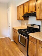 4504 Dorsett Oaks Cir, Unit A in Austin, TX - Building Photo - Building Photo