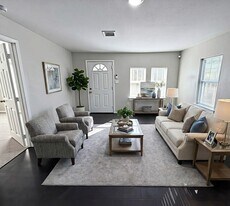 866 N Victory Dr in Houston, TX - Building Photo