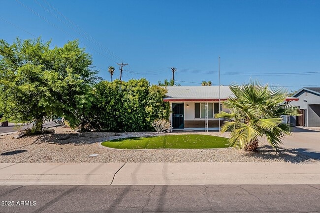 7228 E Garfield St in Scottsdale, AZ - Building Photo - Building Photo