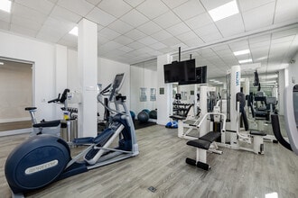 10401 Wilshire in Los Angeles, CA - Building Photo - Building Photo