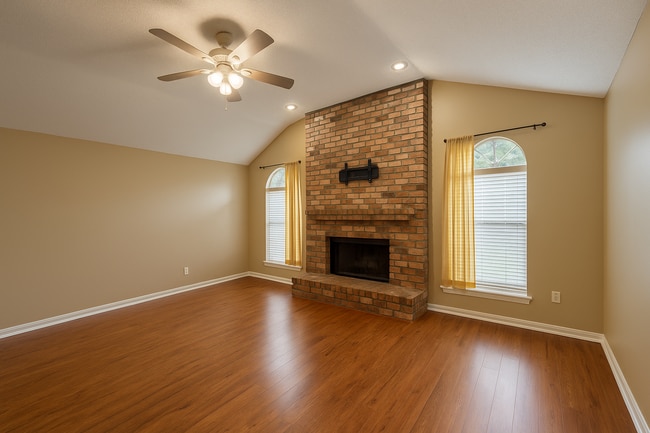 9025 Cedar Ridge Dr in Shreveport, LA - Building Photo - Building Photo