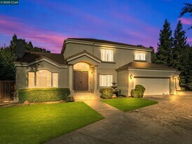 1420 Jackson Way in Alamo, CA - Building Photo