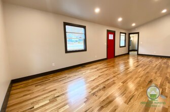37 Prancer Ave in Greenville, SC - Building Photo - Building Photo
