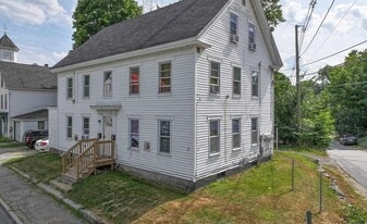 12 Church St, Unit 3 in Farmington, NH - Building Photo