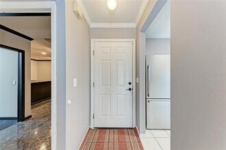 5453 Colony Lake Ln in Sarasota, FL - Building Photo - Building Photo