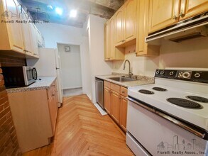 125 Fulton St, Unit 2 in Boston, MA - Building Photo - Building Photo