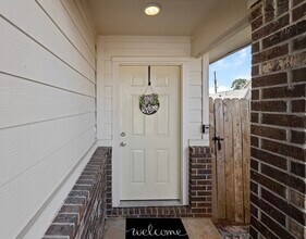 16649 E Forrestal St in Montgomery, TX - Building Photo - Building Photo