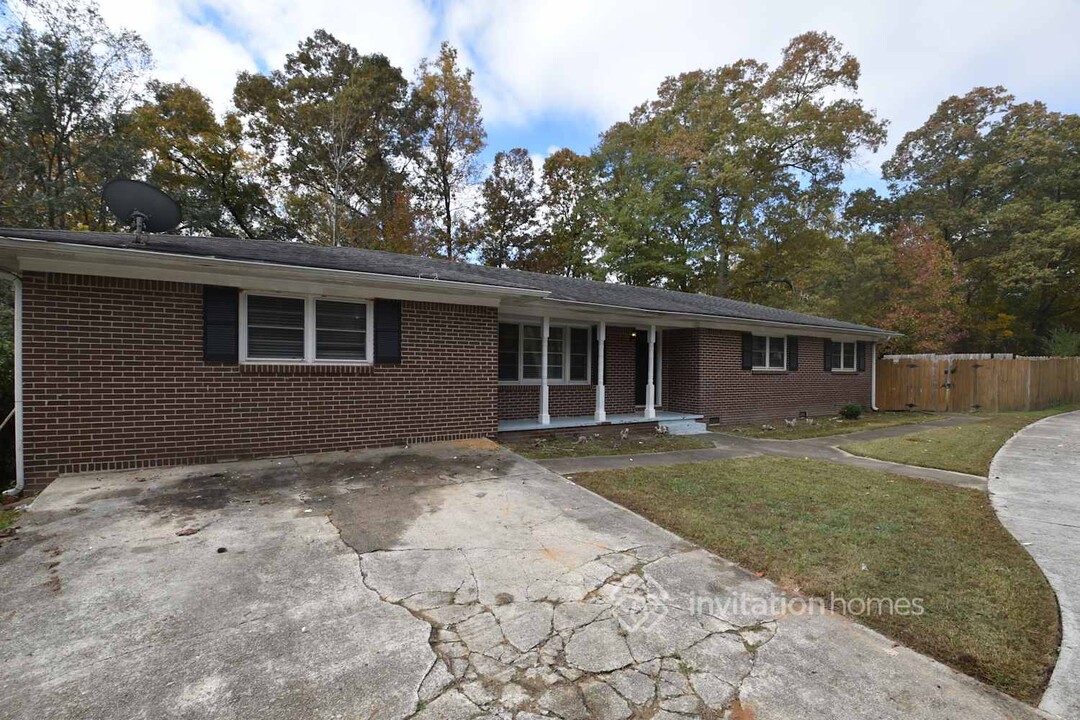 1546 Calvin Davis Cir in Lawrenceville, GA - Building Photo