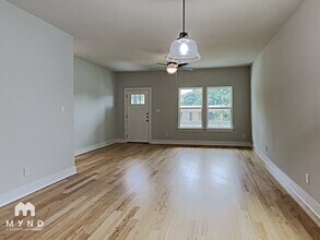 423 Channing Ave in San Antonio, TX - Building Photo - Building Photo