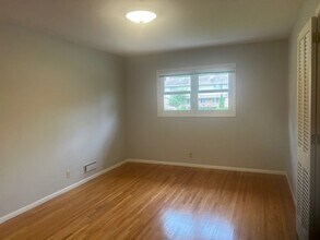 6625 Brittany Rd in Edina, MN - Building Photo - Building Photo