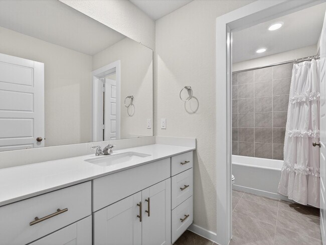 17908 Grv Crk Ln in Montgomery, TX - Building Photo - Building Photo