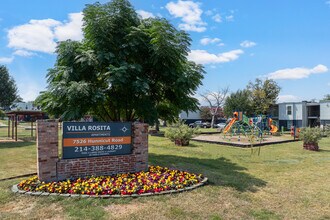 Villa Rosita Apartments in Dallas, TX - Foto de edificio - Building Photo