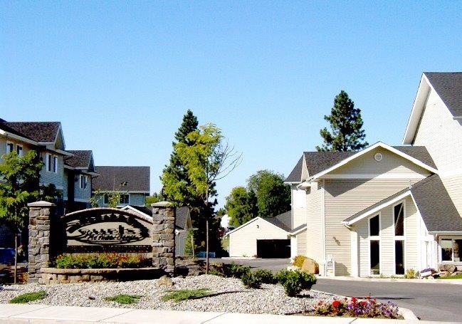 Courts At Indian Canyon in Spokane, WA - Building Photo - Building Photo