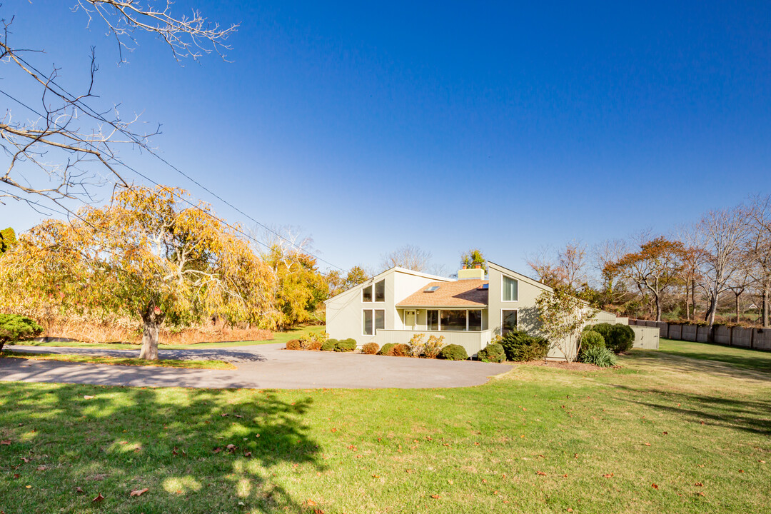 58 Windmill Ln in Amagansett, NY - Foto de edificio