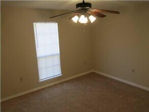 41 3rd Ave in Shalimar, FL - Building Photo - Building Photo