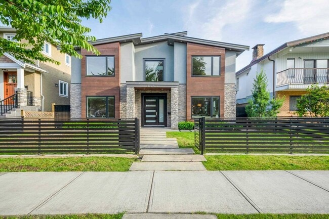 property at 4442 Cambridge St