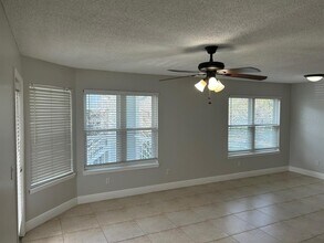 727 Sugar Bay Way in Lake Mary, FL - Building Photo - Building Photo