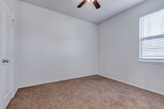 2331 Strong Horse Dr in Conroe, TX - Building Photo - Building Photo