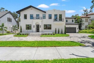 804 Idlewood Dr in Tampa, FL - Building Photo
