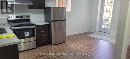 3080 Olympus Mews in Mississauga, ON - Building Photo - Building Photo