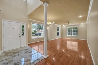 46 Gordon Cir in Parsippany Troy Hills, NJ - Building Photo - Building Photo