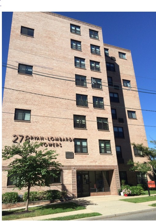 Ridgefield Park Senior Citizen Housing in Ridgefield Park, NJ - Foto de edificio