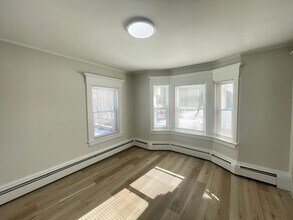 193 W Mitchell St in Manchester, NH - Building Photo - Building Photo